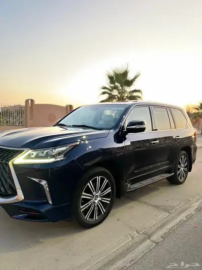 لكزس LX570s فل اوبشن DD 2018 قمة النظافة سعودي وكالة 4