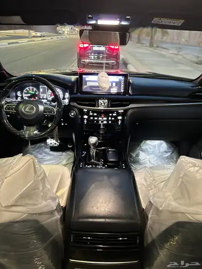 لكزس LX570s فل اوبشن DD 2018 قمة النظافة سعودي وكالة 22
