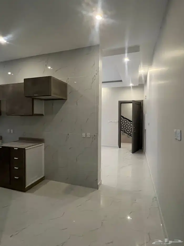 للإيجار شقق عزاب اول ساكن 12