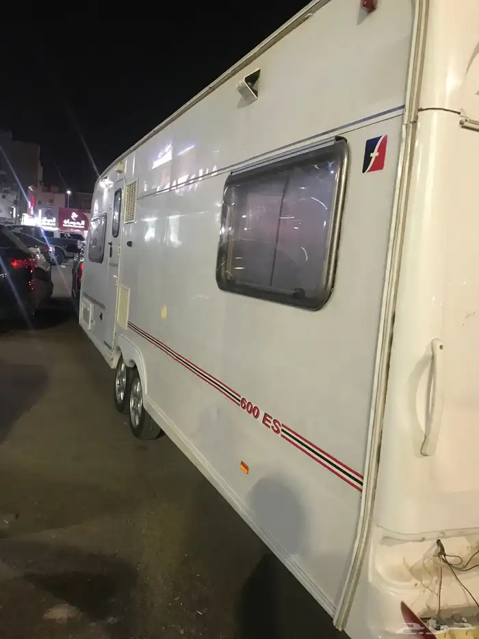 للبيع كرفان اوربي مواصفات امريكية محورين 0