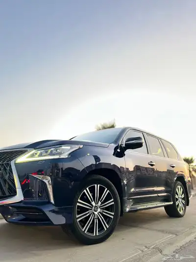 لكزس LX570s فل اوبشن DD 2018 قمة النظافة سعودي وكالة 1