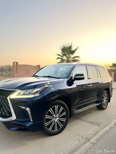 لكزس LX570s فل اوبشن DD 2018 قمة النظافة سعودي وكالة 0