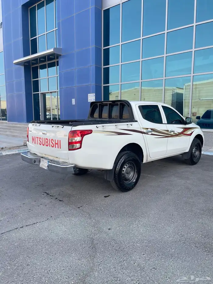 ميتسوبيشي L200 2018 ديزل دبل 10