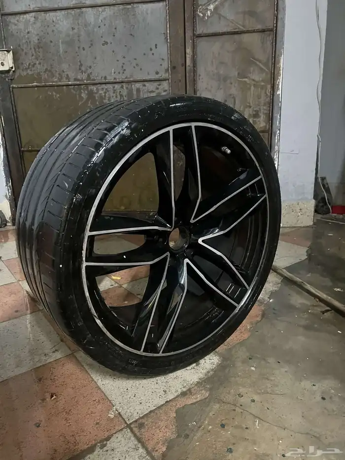 للبيع جنط اودي rs6 2013 0