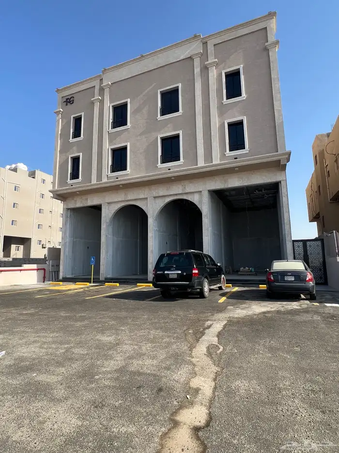 للإيجار شقق عزاب اول ساكن 0