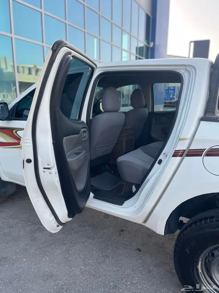 ميتسوبيشي L200 2018 ديزل دبل 6