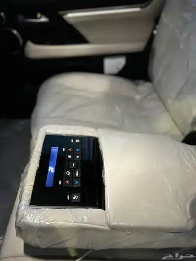لكزس LX570s فل اوبشن DD 2018 قمة النظافة سعودي وكالة 20