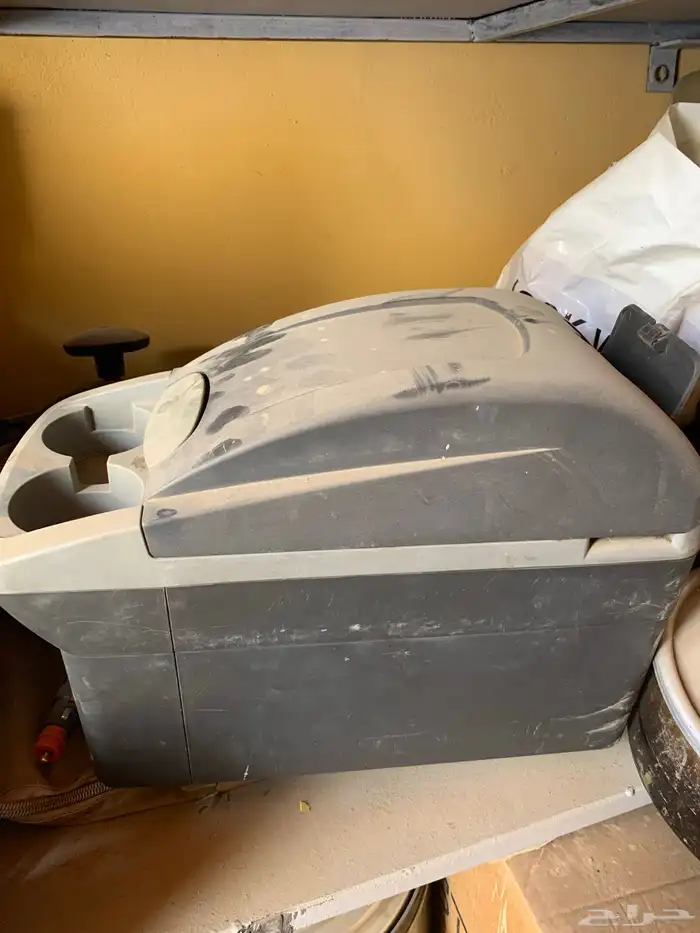 ثلاجة سياره صغيره 1