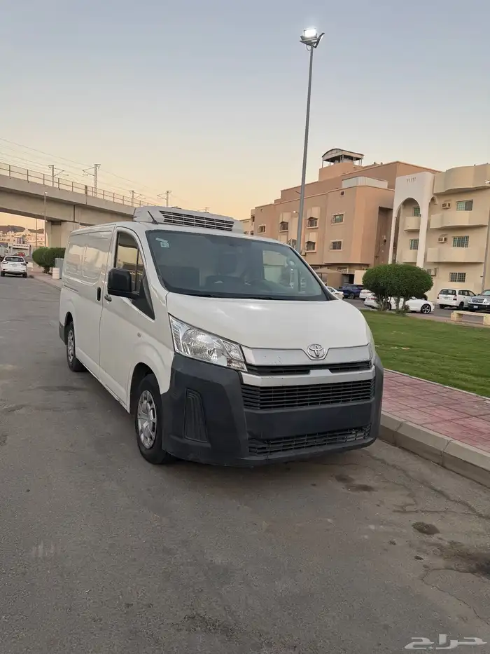 باصات تاجير للمؤسسات 6
