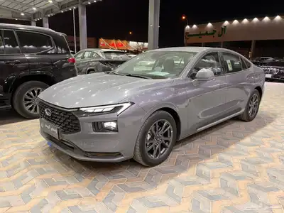 عرض خاص فورد تورس امبيانتي 2025 11