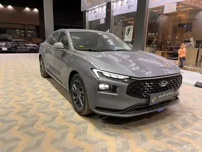 عرض خاص فورد تورس امبيانتي 2025 10