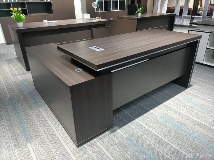 آثاث المكتب للبيع بجملة 28