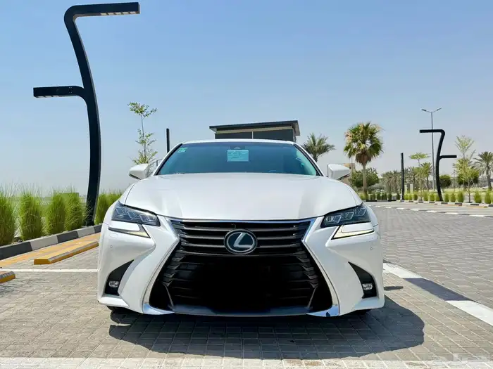 للبيع لكزس GS200t 2016 نظيف 13