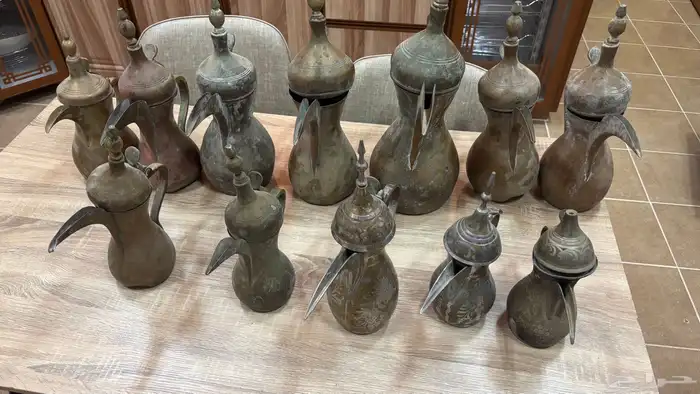 دلال اثرية عمرها فوق 70 عام 0