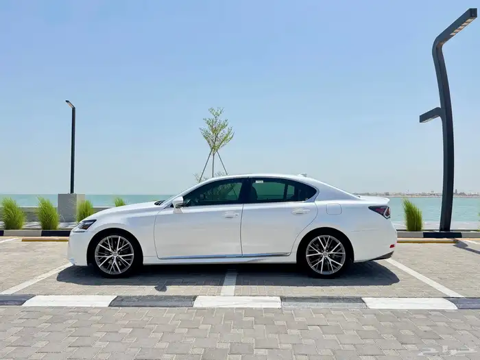 للبيع لكزس GS200t 2016 نظيف 0
