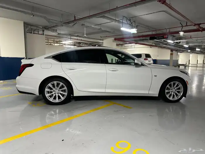 كاديلاك CT5 2024 3