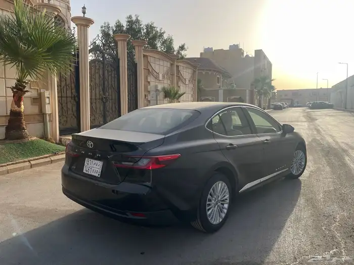 كامري نص فل Le بنزين 2025 2