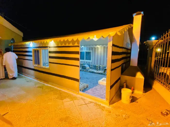 تفصيل خيام وبيوت شعر متحركة سهلة الفك والتركيب 0