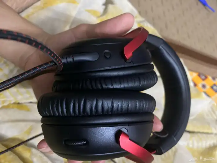 سماعه سوني هايبر اكس مريحه جدا يبيله فقط سلك عشان تسولف 3