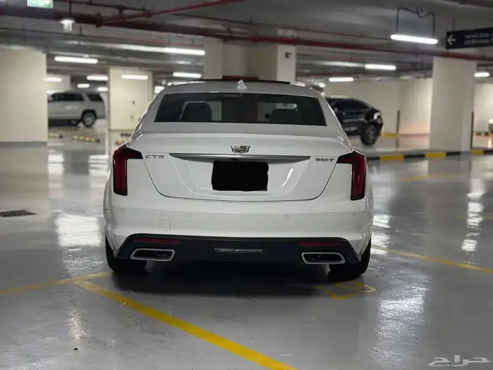 كاديلاك CT5 2024 8