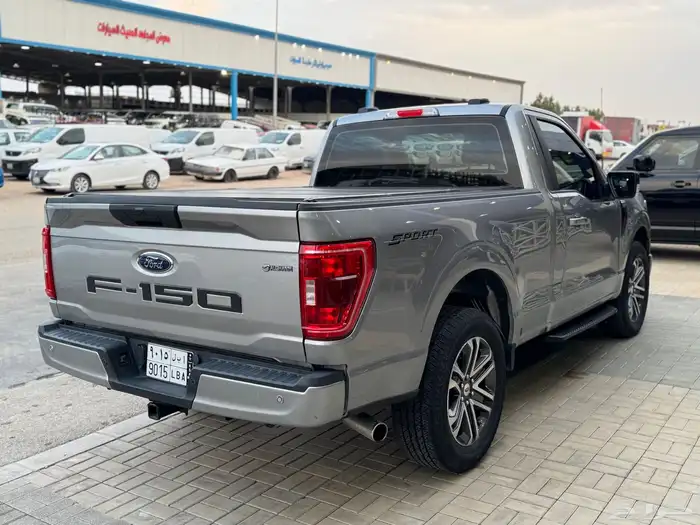 فورد F150 2022 V8 Sport على الضمان 2