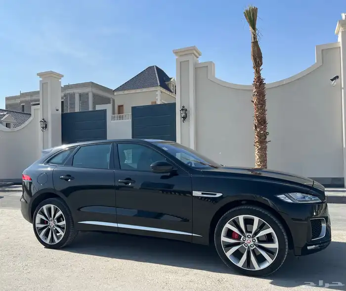 جاكوار F-pace 2