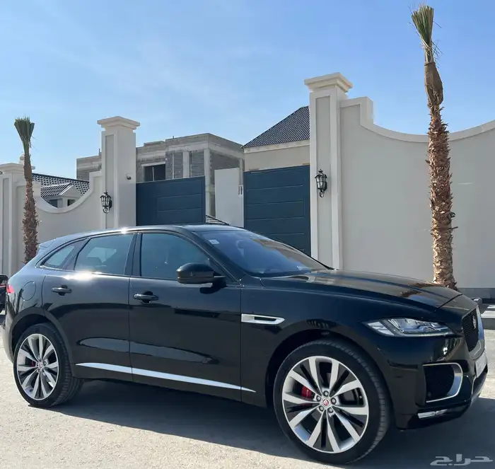 جاكوار F-pace 3