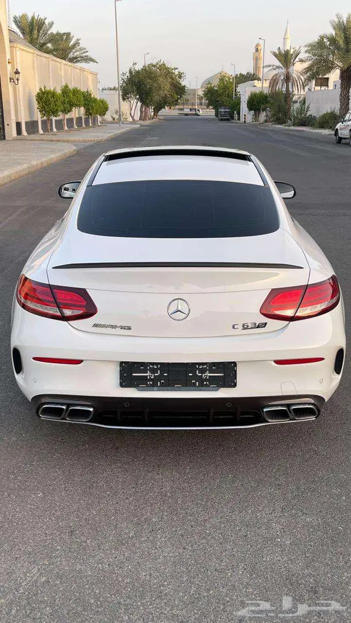 مرسيدس C63s كوبيه ( مباع ربنا يبارك ) 12