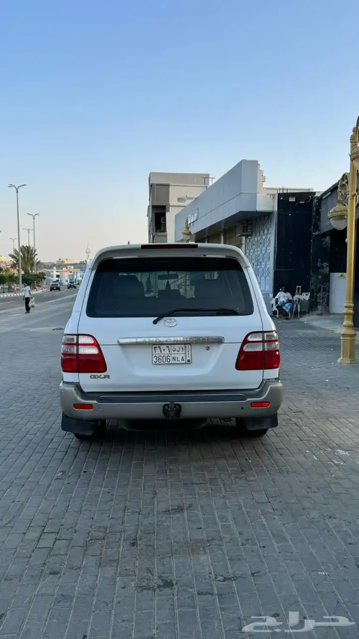 جيب صالون لبيع 3