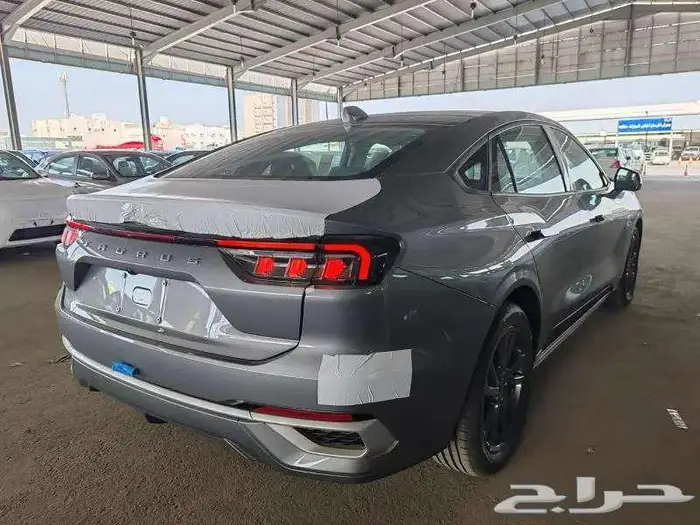 فورد توروس امبيانتى 2025 5