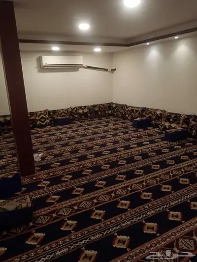 خيمة كبيرة و60 قطعة مجلس 4