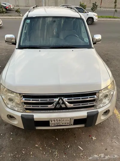 ( تم البيع ) ميتسوبيشي باجيرو GLS 2010 3.5 1