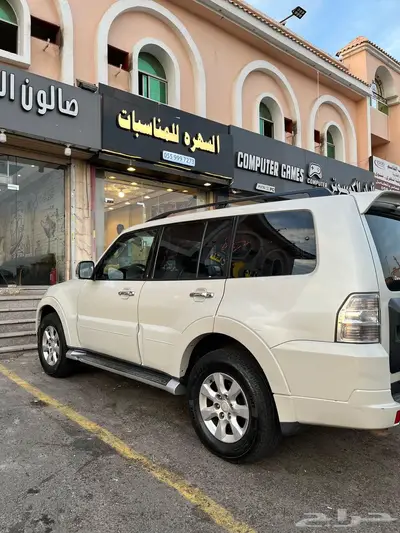 ( تم البيع ) ميتسوبيشي باجيرو GLS 2010 3.5 3