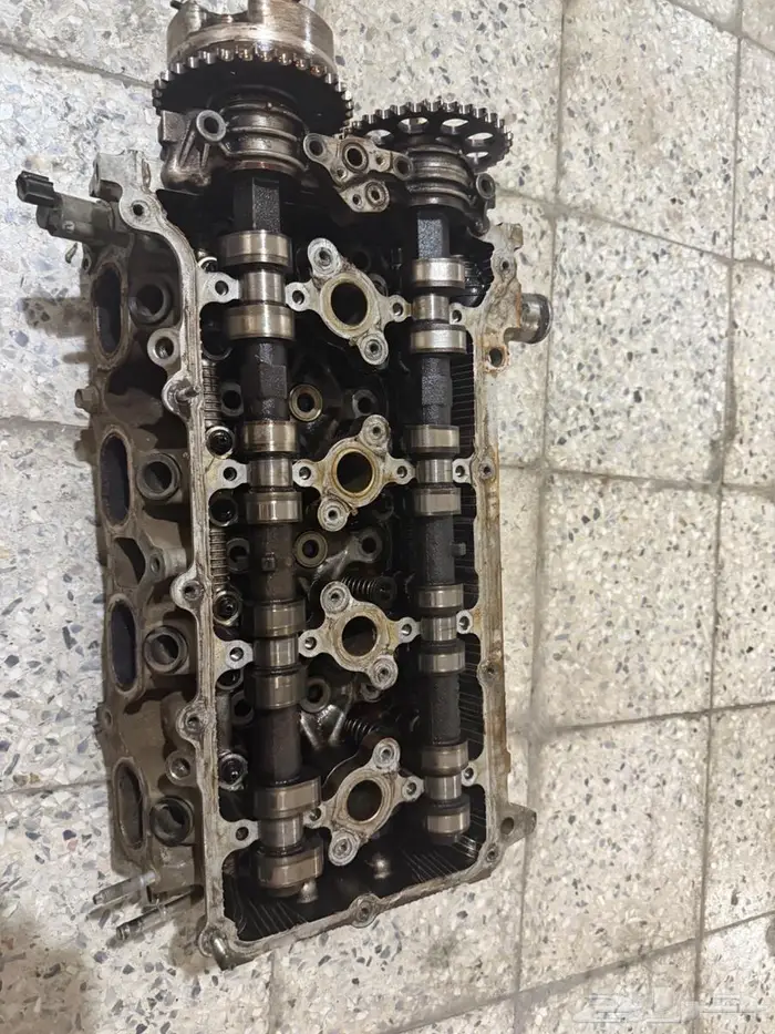 للبيع قطع مكينه هايلكس 1