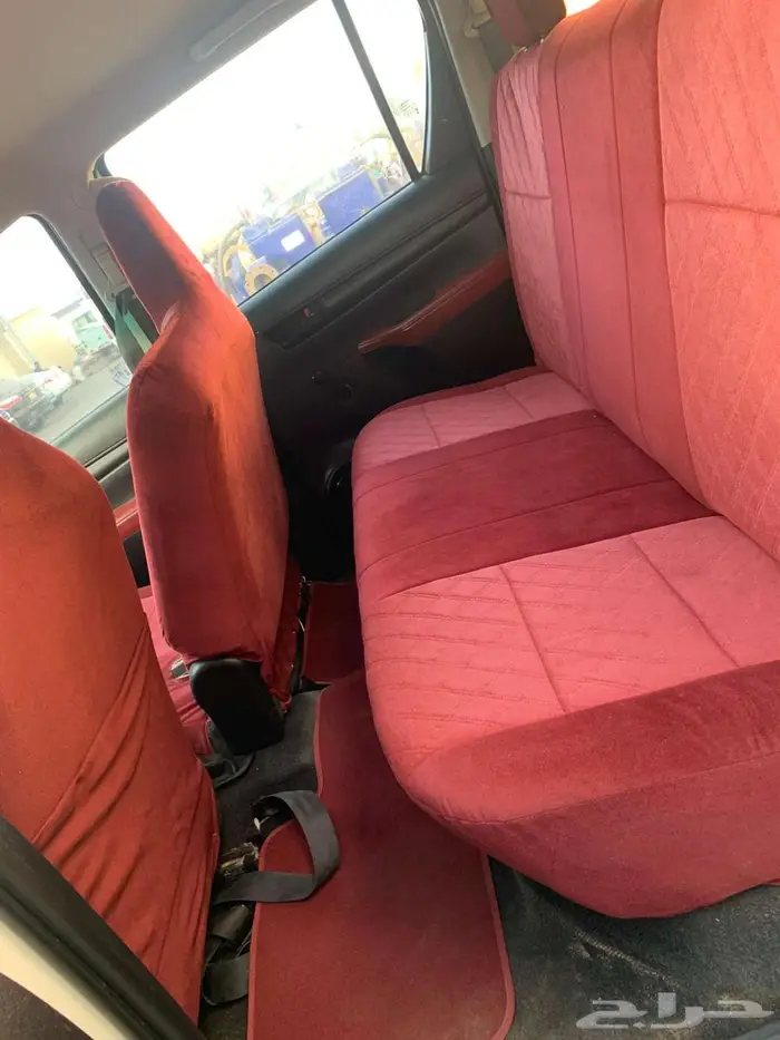 TOYOTA HILUX 4X4 2016 MODEL PETROL 7