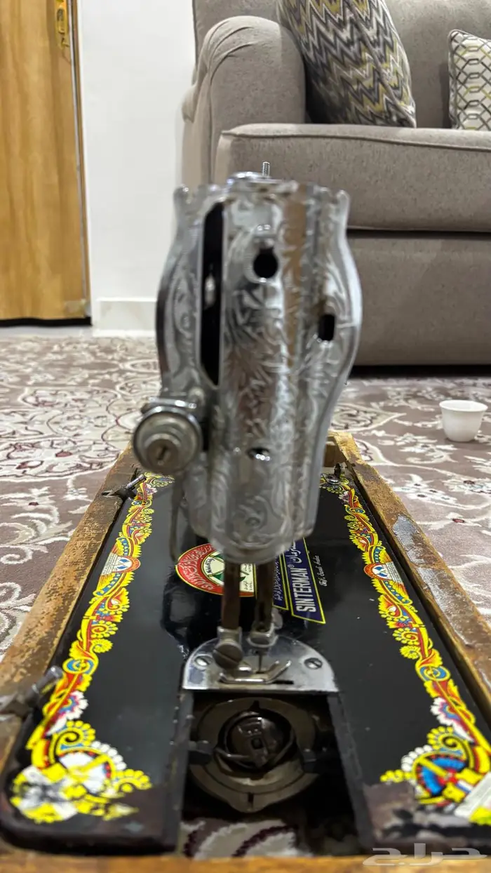 مكينه خياطه قديمه تراث 0
