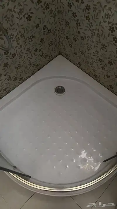للبيع كبينة مروش ب300 3