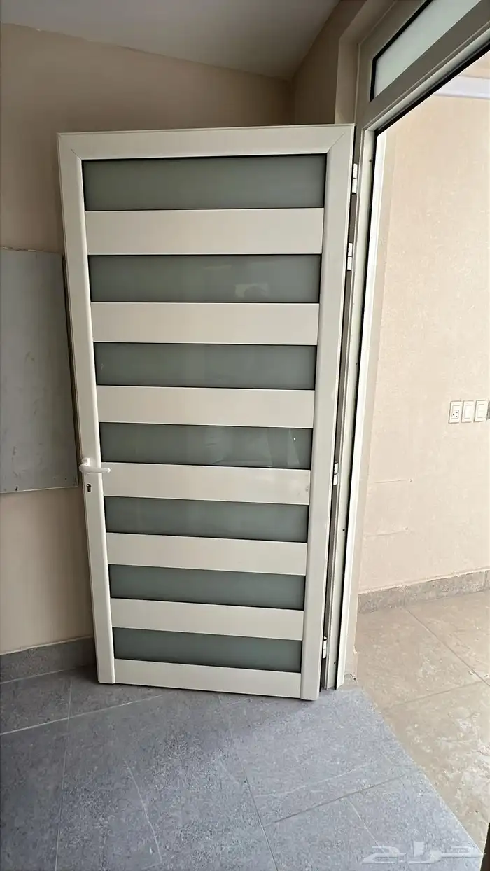 أعمال ألمنيوم و زجاج بإشراف شباب سعوديين 6