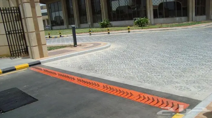 SOFAB Tire Killer Maximum Vehicle Access Control 2