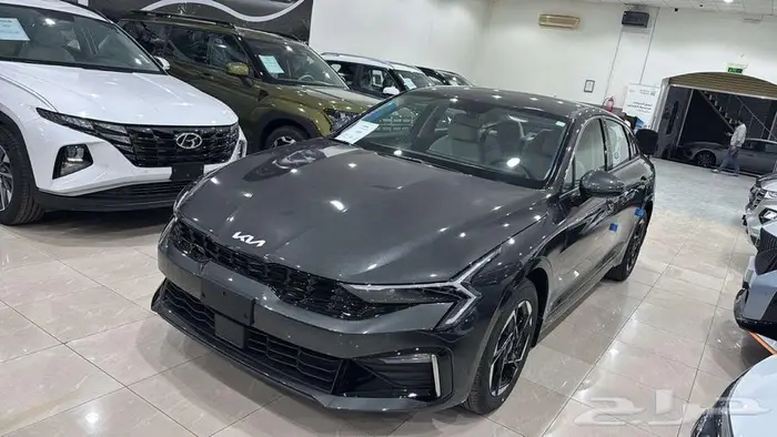 كيا k5 مطور بصمة موديل 2025 كاش - بنك 1
