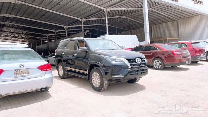 تويوتا فورتشنر GX2 4 4 ديزل 2025 1