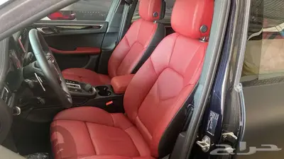 2023 Porsche Macan 0