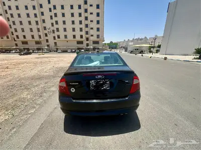 فورد فيوجن مخزن se 2012 0