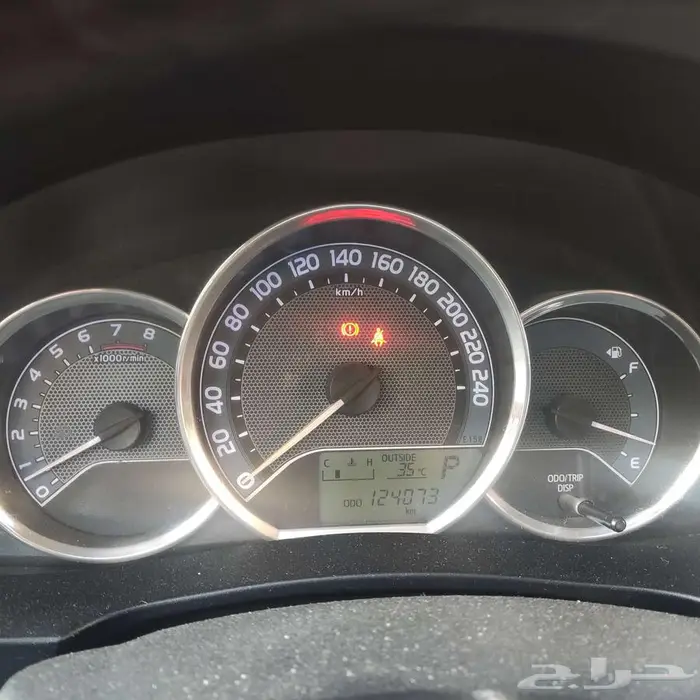 سيارة كورولا XLI مطور 2015 1