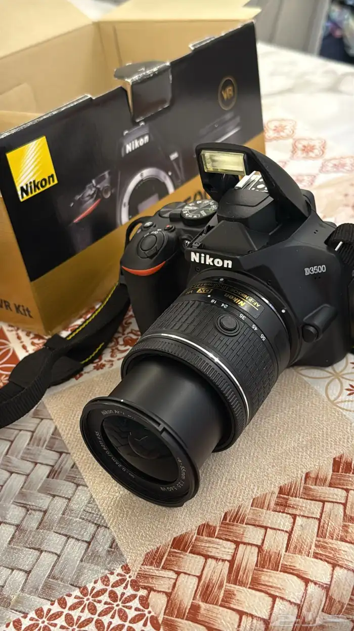 كاميرا Nikon 3