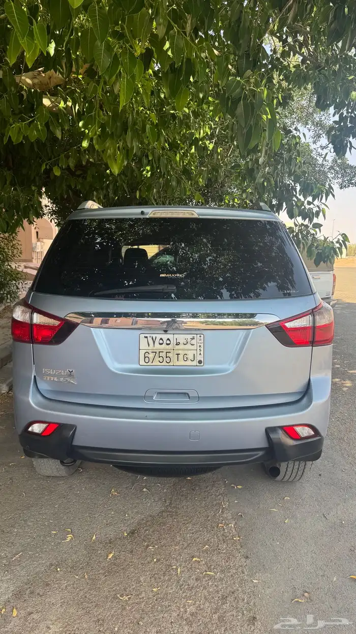 ايسوزو mux 2015 4