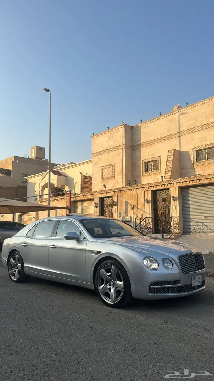بنتلي فلاينج سبير 2015 0