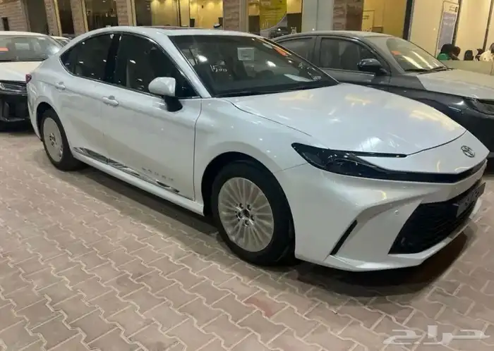 كامري Eاستاندر جنوط 2025 3