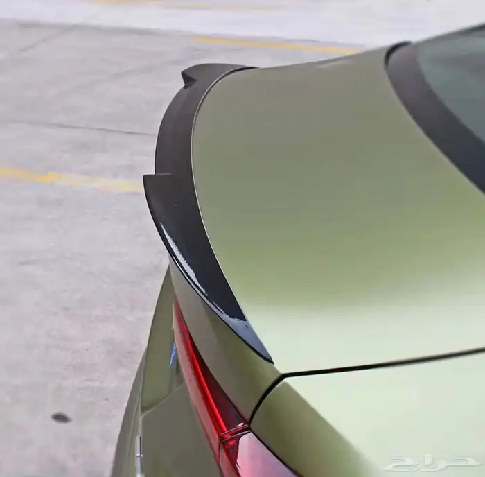 جناح خلفي يركب لاغلب السيارات 3