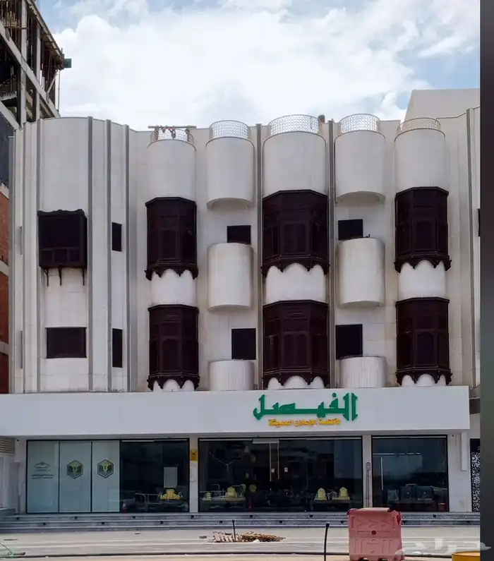 عمارة للايجار طريق الهجرة 0